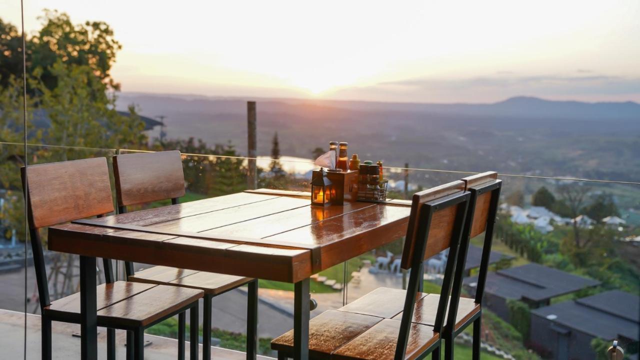 Grand Kokkod Khao Kho Resort Ngoại thất bức ảnh