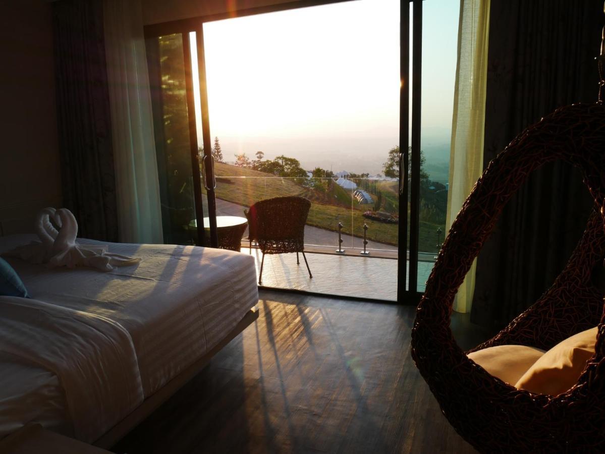 Grand Kokkod Khao Kho Resort Ngoại thất bức ảnh